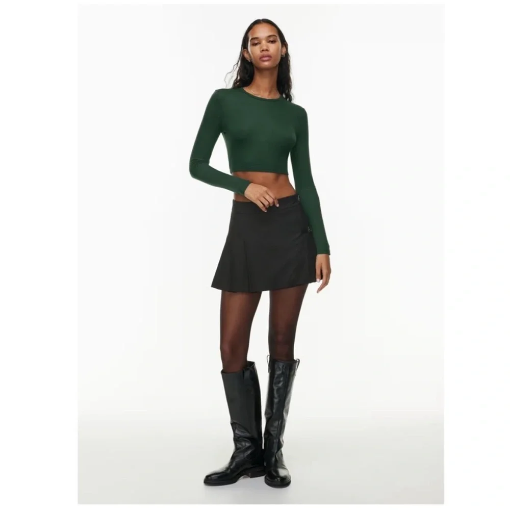 ARITZIA SUNDAY BEST Bliss Cropped Longsleeve Forest Green Size XS
